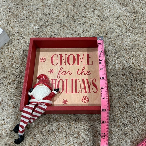 Lot of 3 Wooden Plaque Holiday Gnome Decorations GUC - Picture 6 of 9